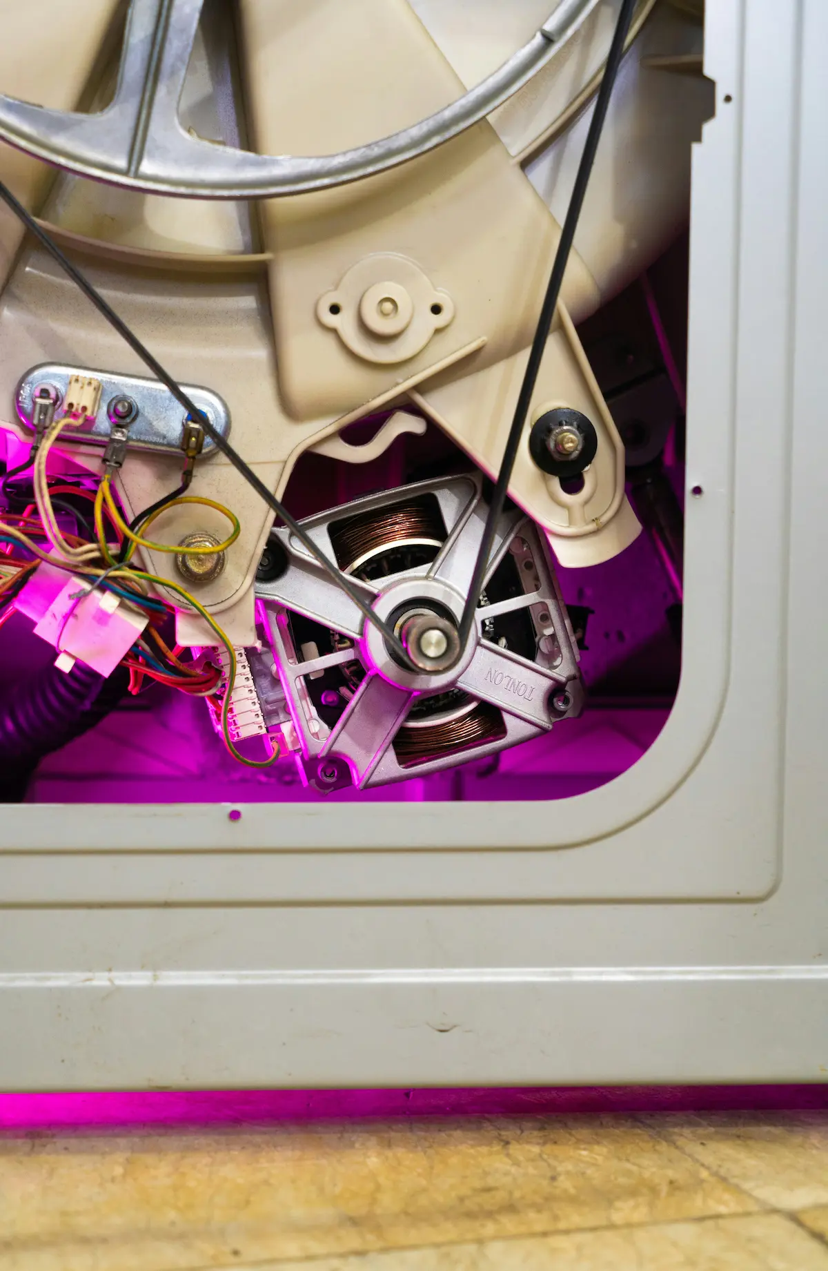 Maytag dryer not heating — troubleshooting guide for Halifax homeowners