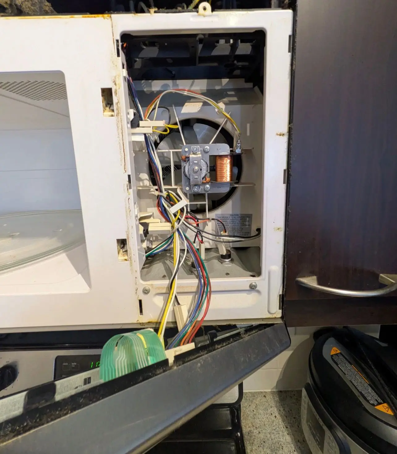 Microwave not turning on diagnosis in Halifax